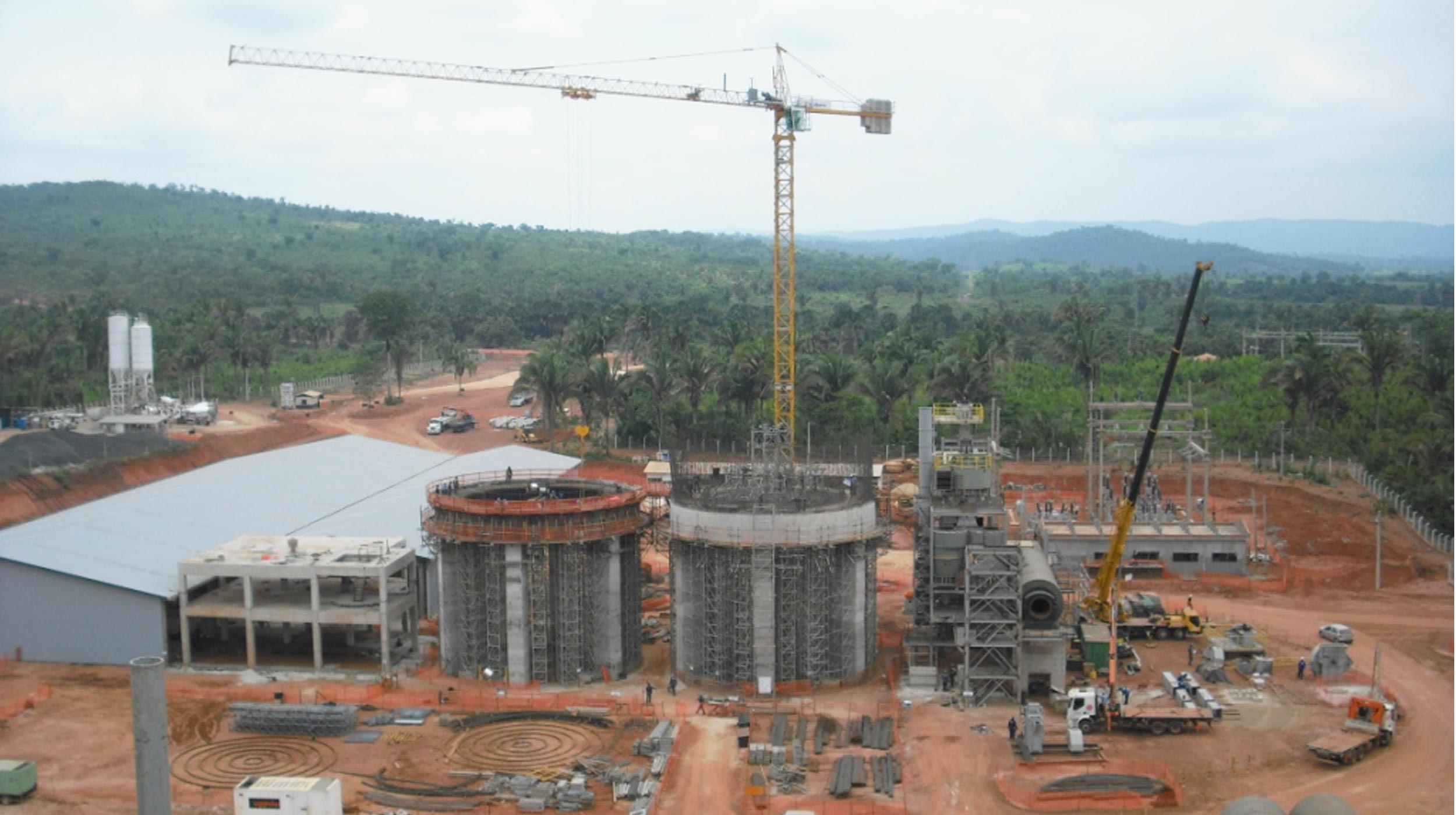 Con una capacidad productiva aproximada de 1,100 toneladas por día, el objetivo de esta nueva planta es producir el 40% del cemento de la compañía.