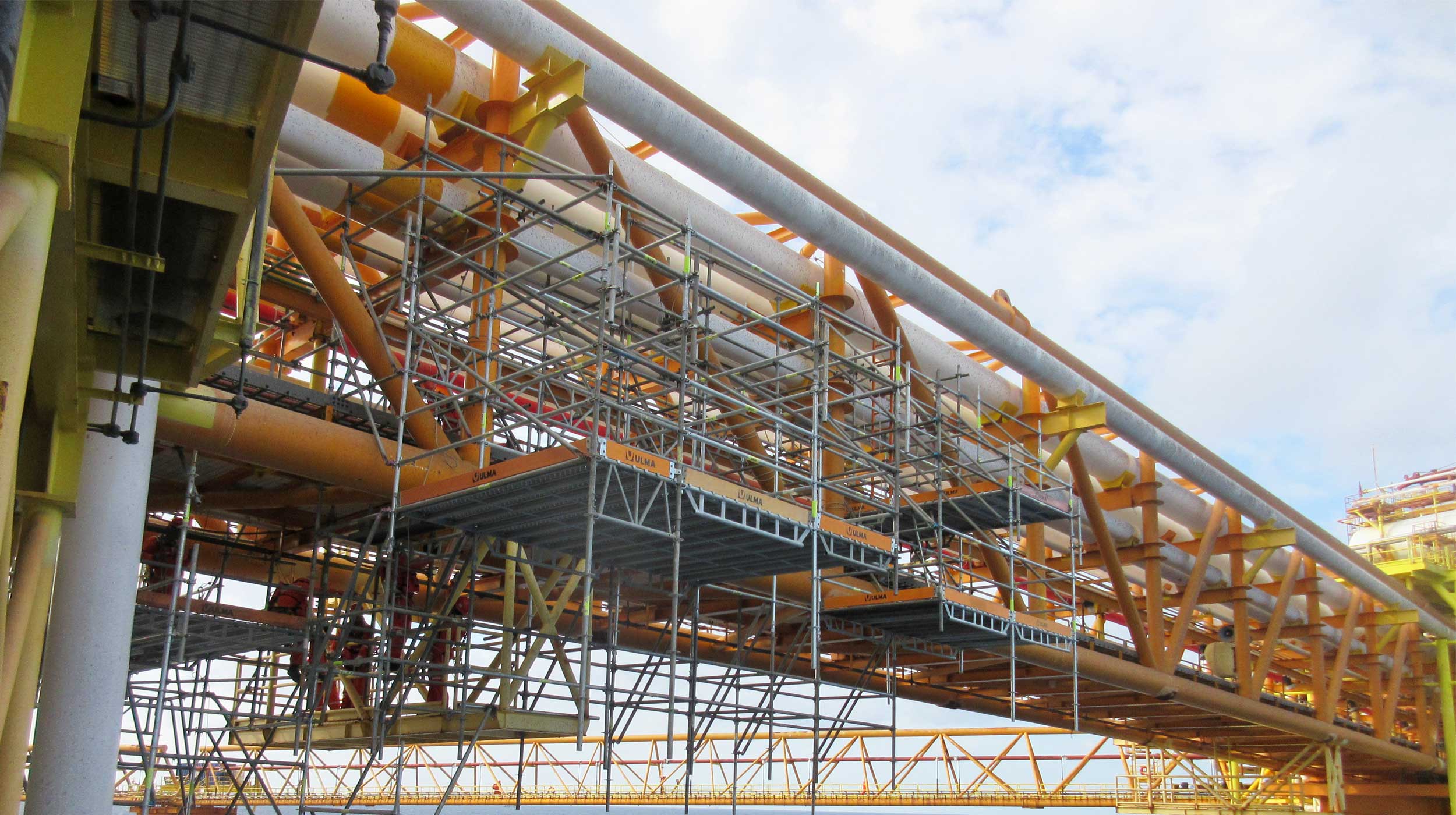 PEMEX realizó la interconexión de la plataforma marina E-KU-A2 recién construida al complejo de extracción y compresión de gas CA-KU-A1.