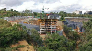 Torre BILÚ - Bosque Real, Edo. De México,