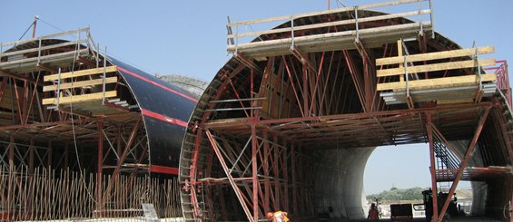 Falso túnel en autopista Catania-Siracusa, Carlentini, Italia