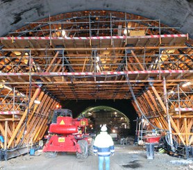 Túnel Aguas Santas, Oporto, Portugal