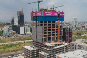 Torre LOLA, un referente de altura en Monterrey, México