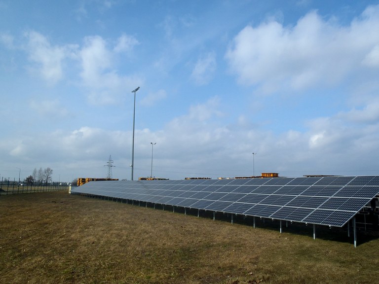 ULMA promueve la generación propia de electricidad de origen renovable en sus instalaciones